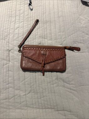 Women's Wristlet Clutch - Brown Leather